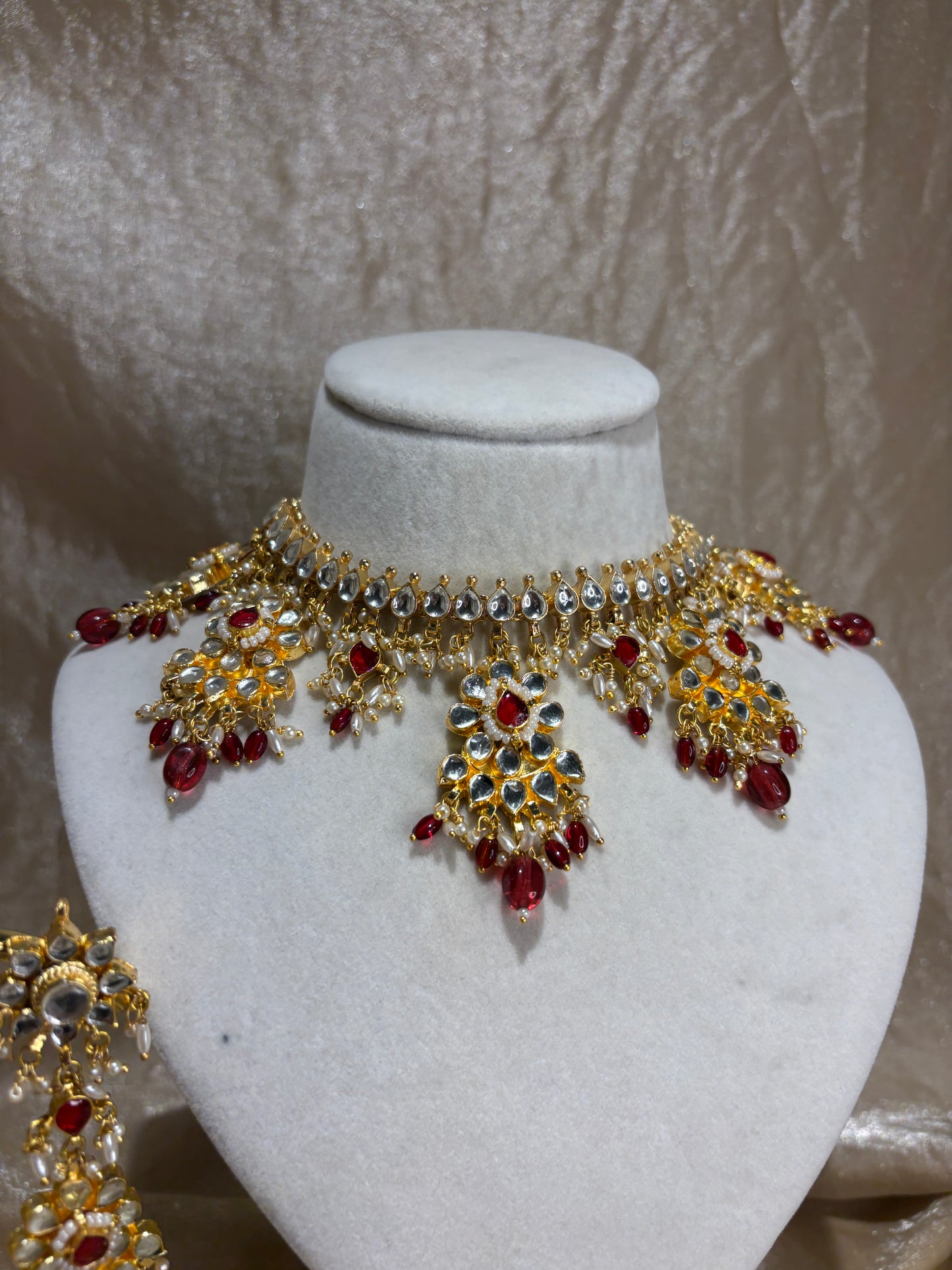 maroon necklace set