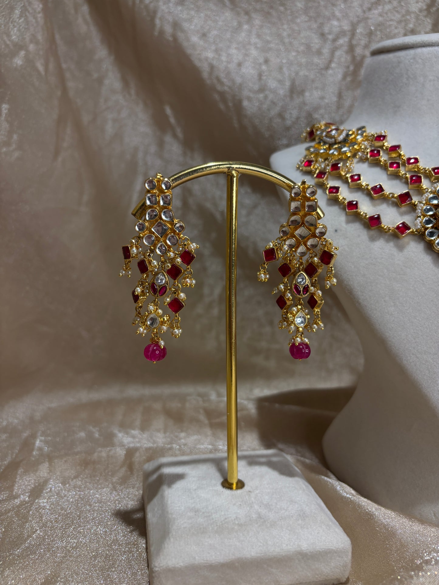 hot pink necklace set