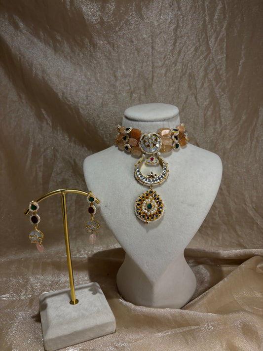peach and emerald green choker set