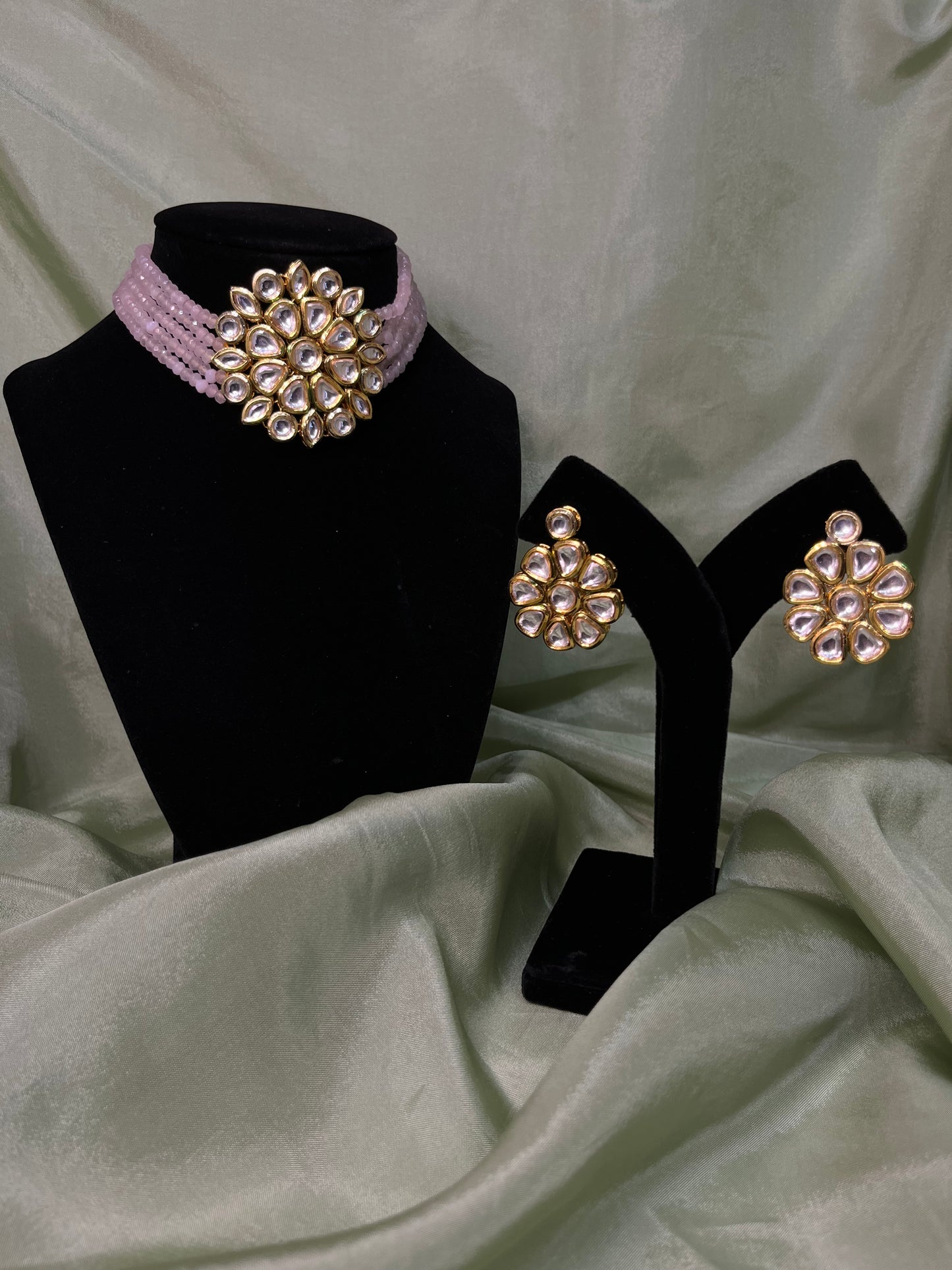 Baby pink kundan choker