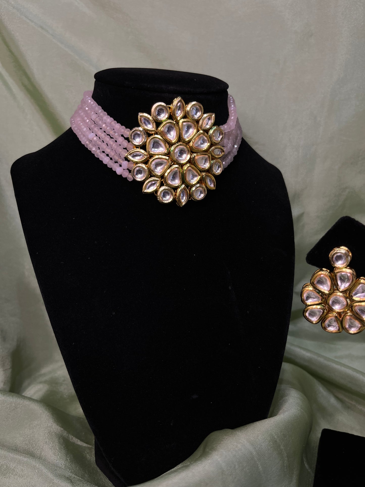 Baby pink kundan choker
