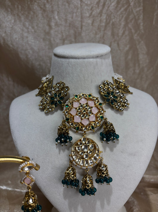 emerald green and baby pink necklace set