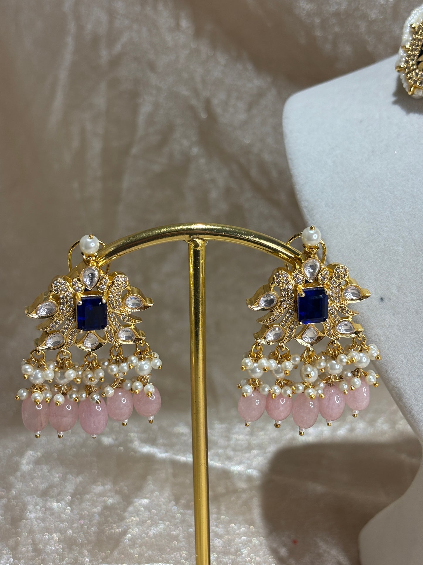 navy/pink choker set