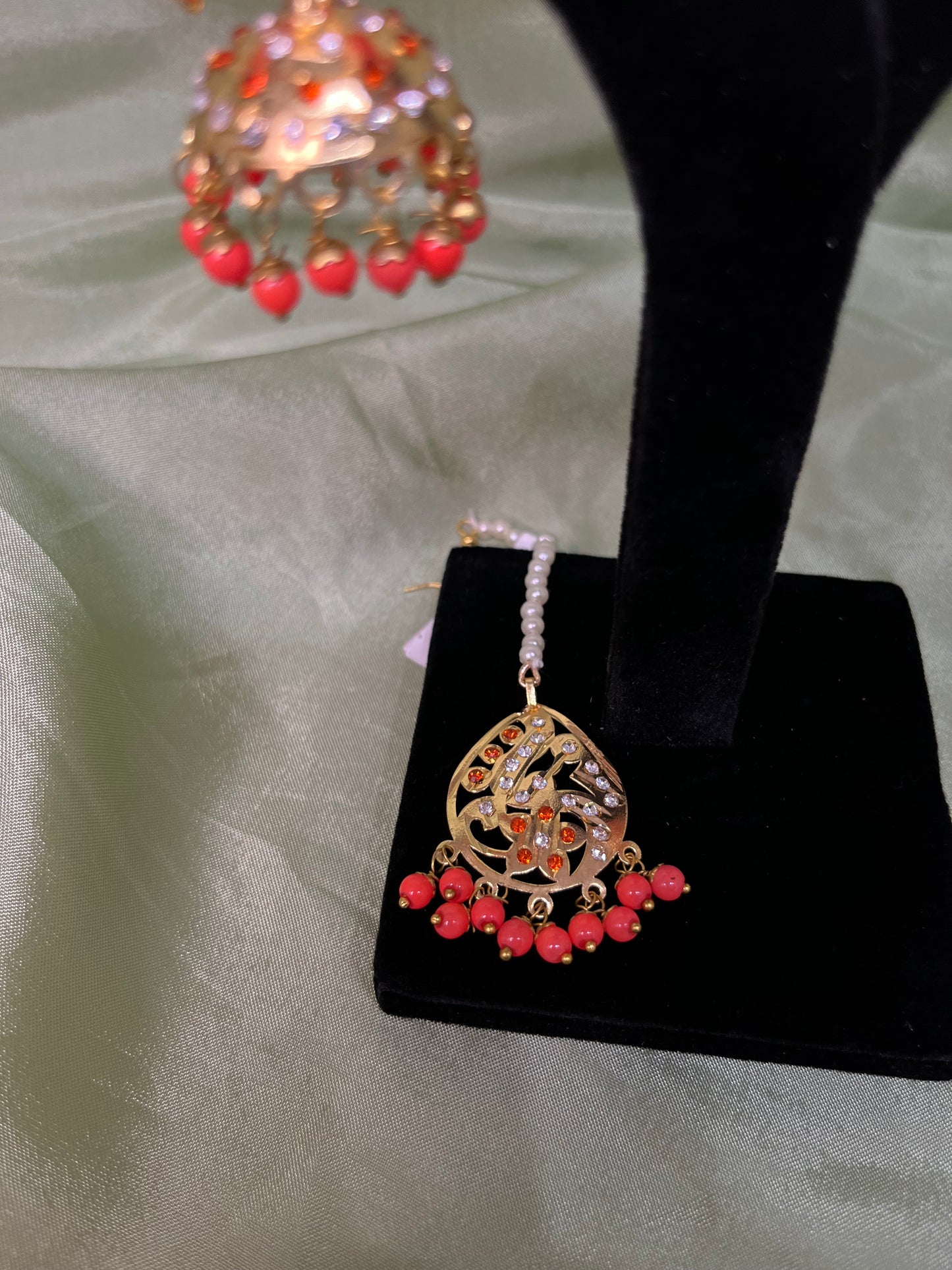 Orange jadau earring/tikka set